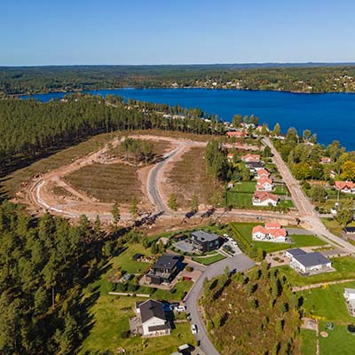 Flygbild över bostadsområdet Norraby fyra.